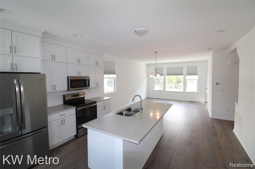 3546 Rochester Road Royal Oak, MI 48073 - Photo 11 of 22