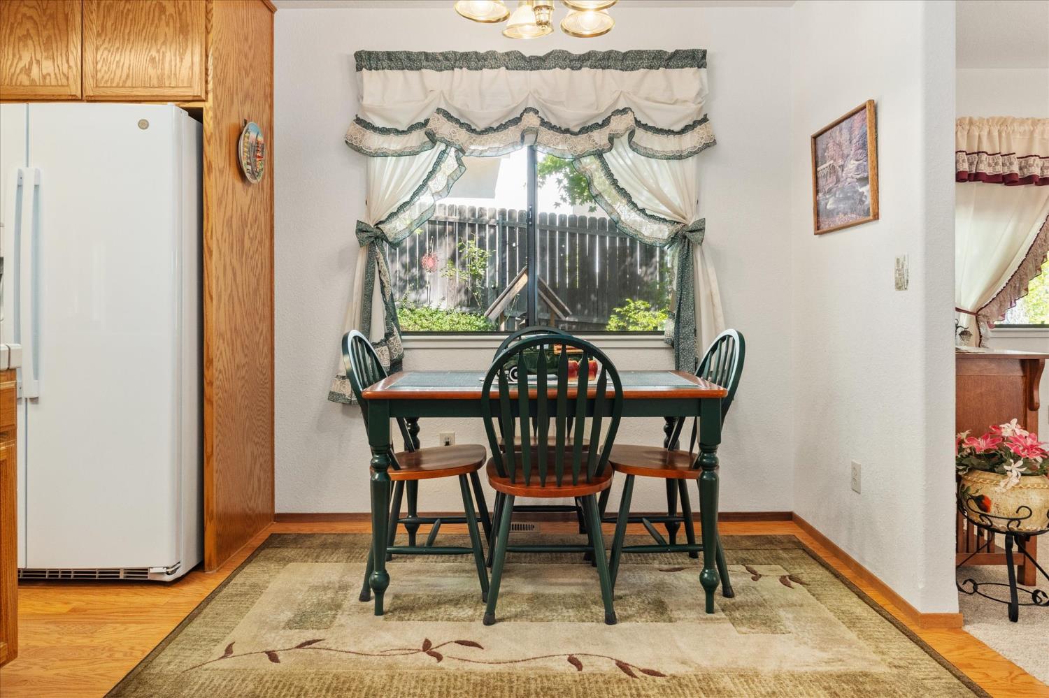 220 Mistletoe Court Angels Camp, CA 95222 - Photo 14 of 39