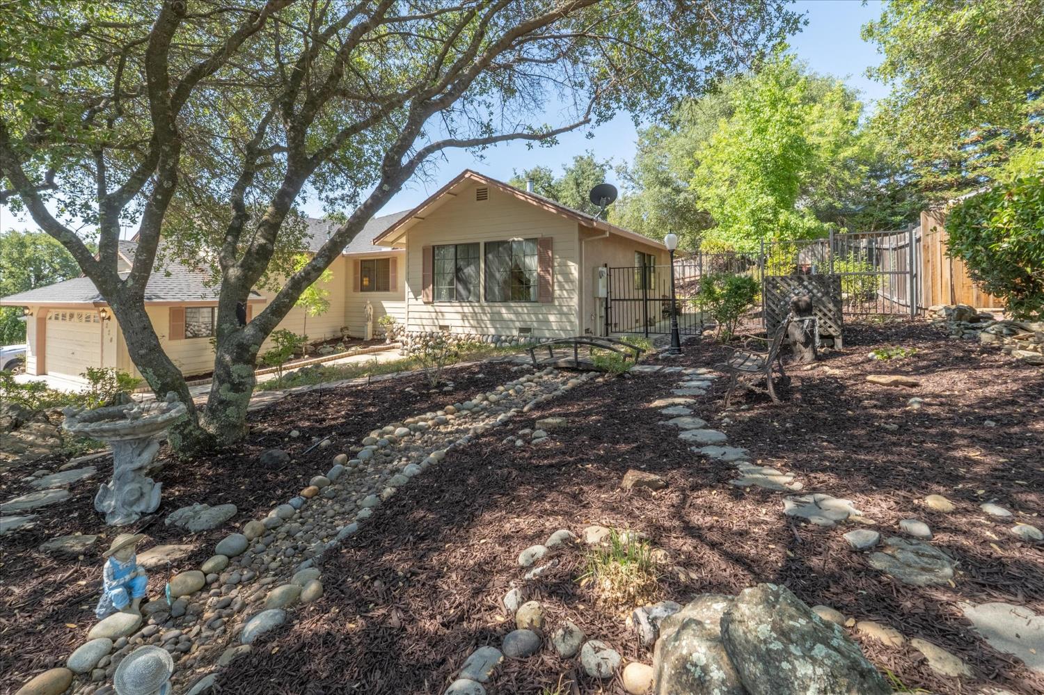 220 Mistletoe Court Angels Camp, CA 95222 - Photo 34 of 39