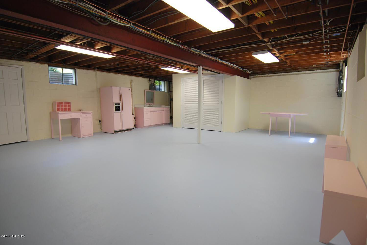 4 Ridgebrook Road Greenwich, CT 06830 - Photo 10 of 10 a view of empty room