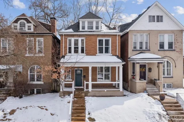 $435,000 | 2354 Louisiana Avenue, St. Louis, MO 63104