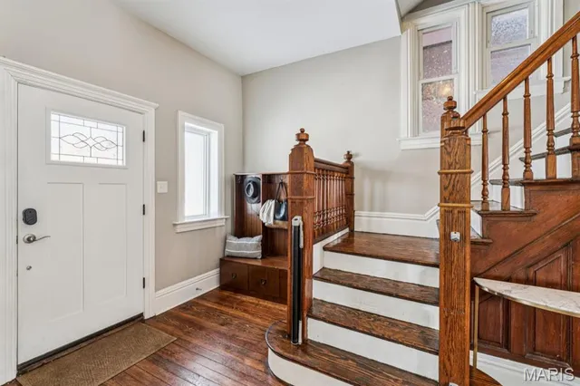 $435,000 | 2354 Louisiana Avenue, St. Louis, MO 63104