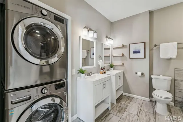 $435,000 | 2354 Louisiana Avenue, St. Louis, MO 63104