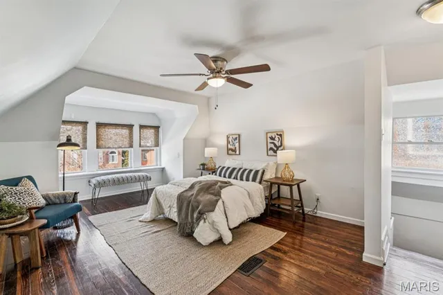 $435,000 | 2354 Louisiana Avenue, St. Louis, MO 63104