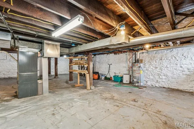 $435,000 | 2354 Louisiana Avenue, St. Louis, MO 63104