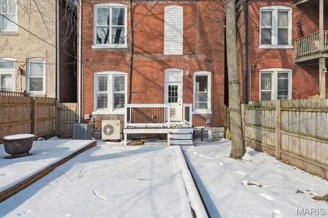 $435,000 | 2354 Louisiana Avenue, St. Louis, MO 63104