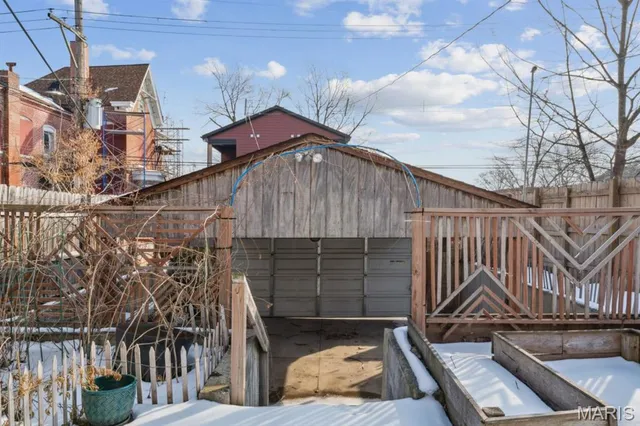 $435,000 | 2354 Louisiana Avenue, St. Louis, MO 63104