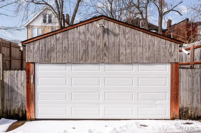 $435,000 | 2354 Louisiana Avenue, St. Louis, MO 63104