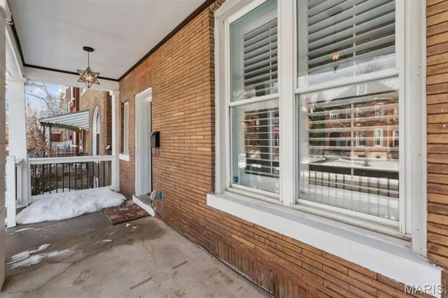 $435,000 | 2354 Louisiana Avenue, St. Louis, MO 63104