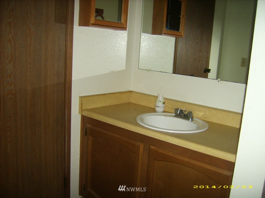 820 Cady Road, Unit H103 Everett, WA 98203 - Photo 11 of 12 Gallery Image 11
