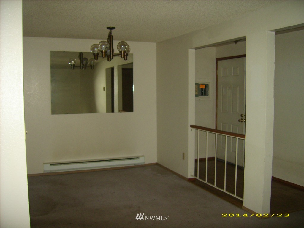 820 Cady Road, Unit H103 Everett, WA 98203 - Photo 4 of 12 Gallery Image 4