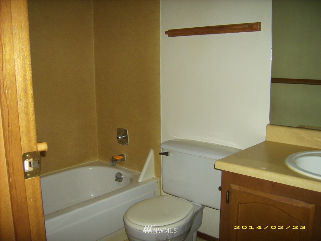 820 Cady Road, Unit H103 Everett, WA 98203 - Photo 9 of 12 Gallery Image 9