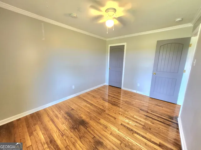 a view of empty room