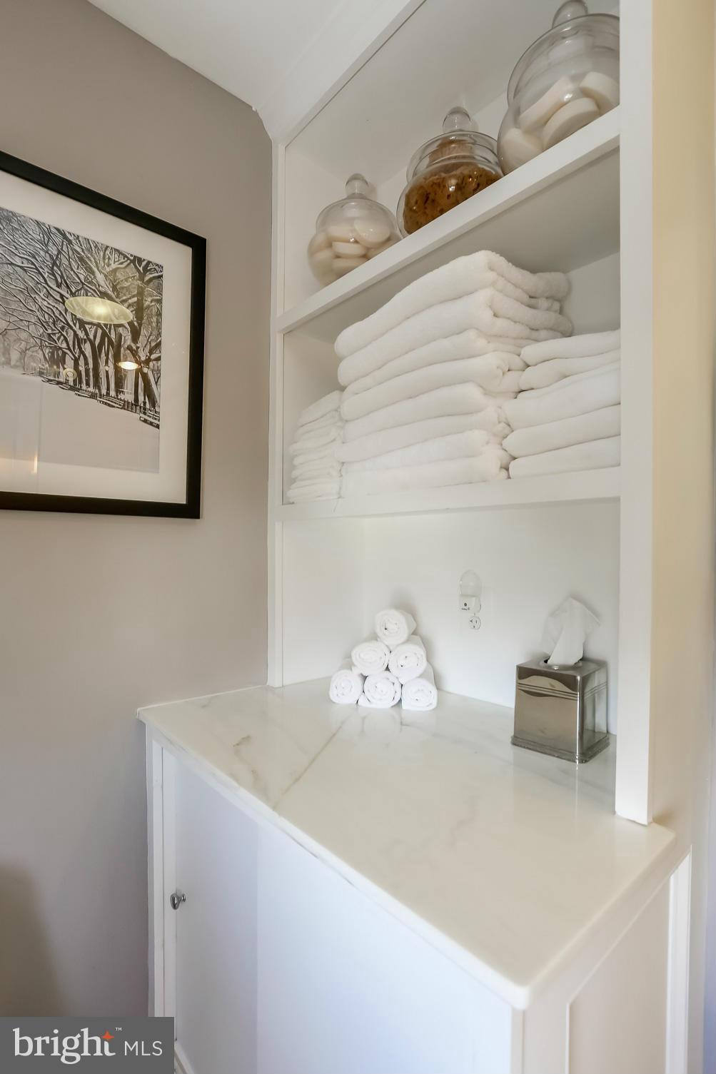 5557 Gayland Road Baltimore, MD 21227 - Photo 20 of 30 Custom Storage
