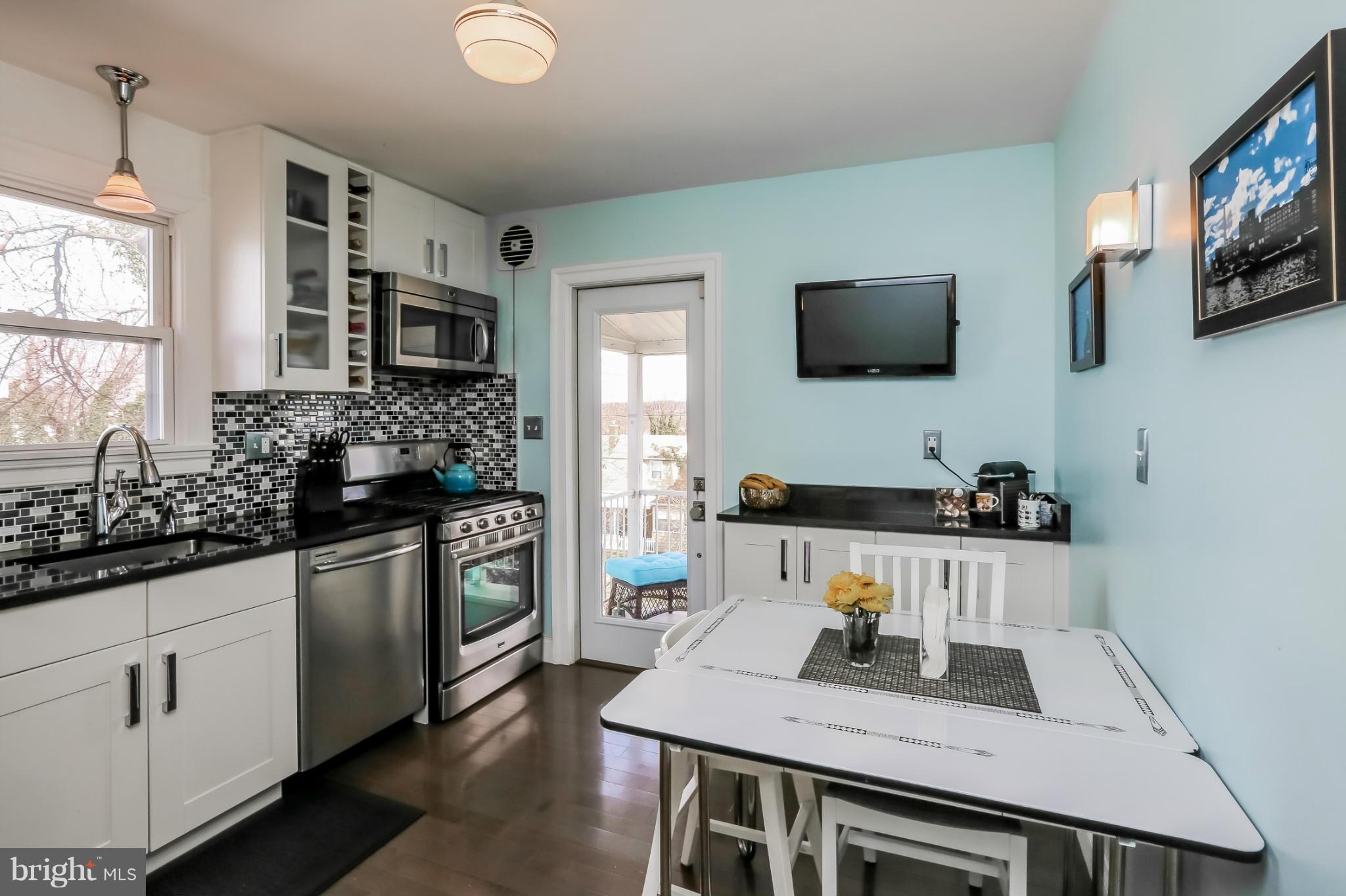 5557 Gayland Road Baltimore, MD 21227 - Photo 5 of 30 Kitchen
