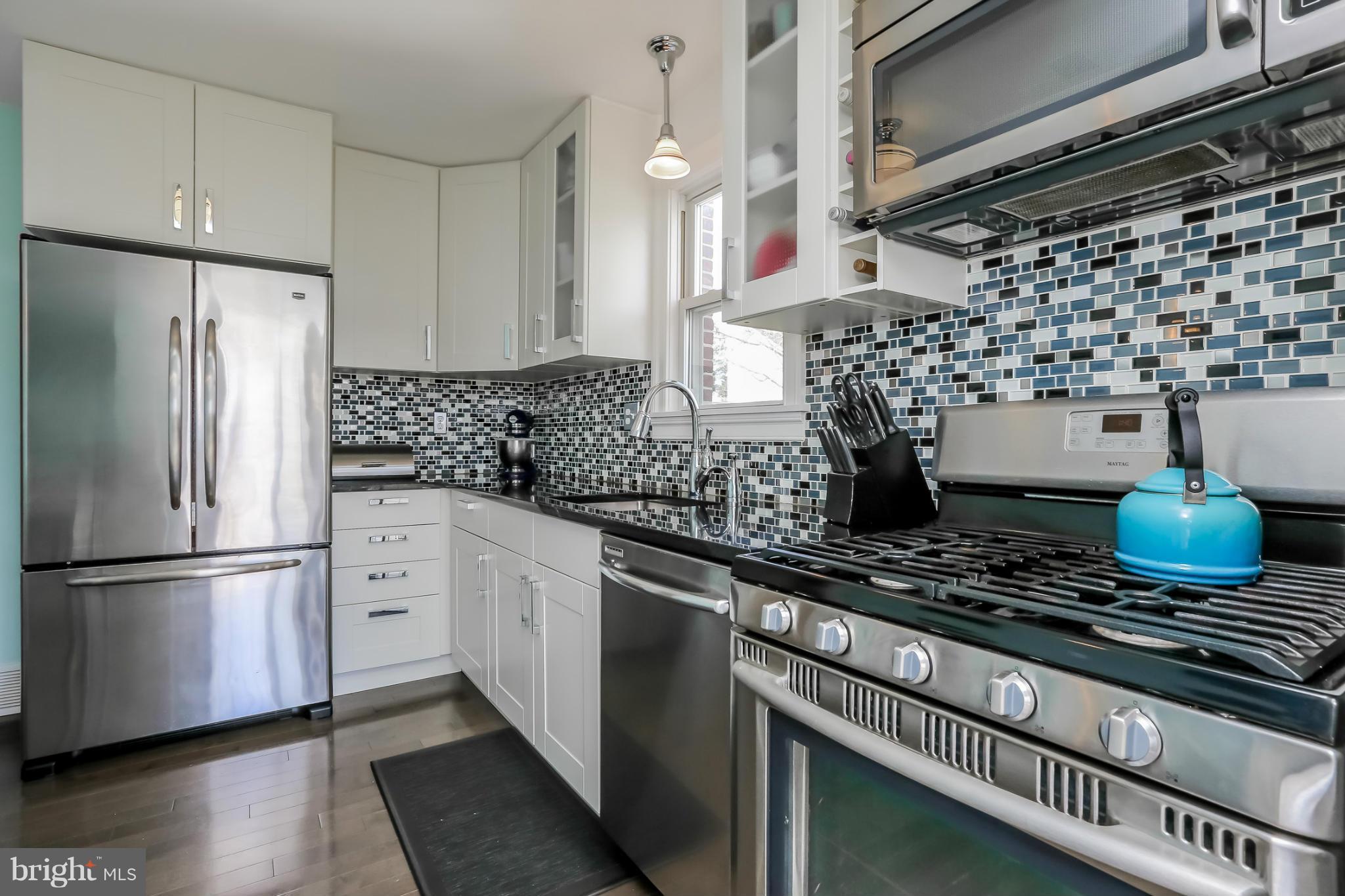 5557 Gayland Road Baltimore, MD 21227 - Photo 7 of 30 Kitchen