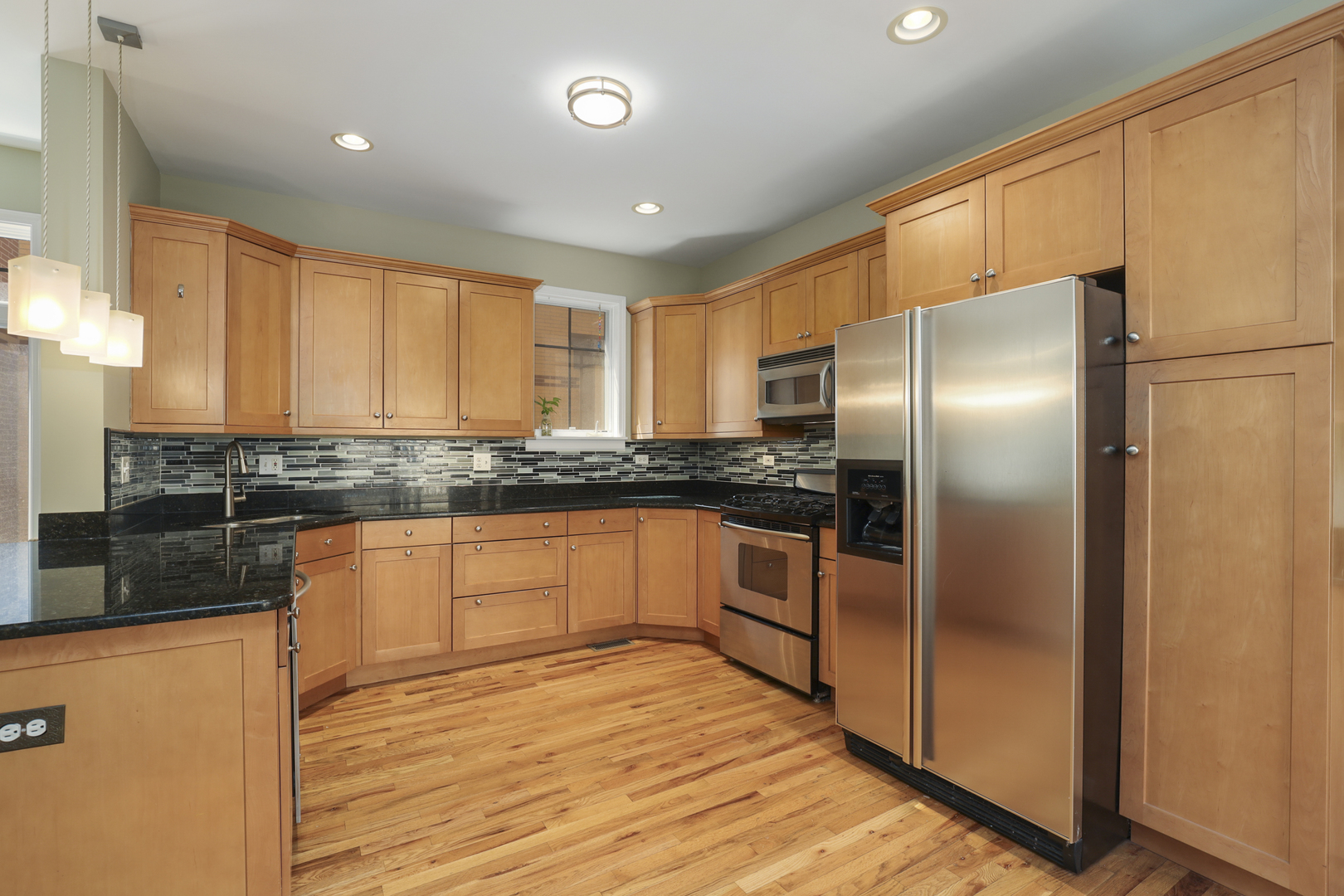 1029 Baldwin Lane Oak Park, IL 60302 - Photo 15 of 38