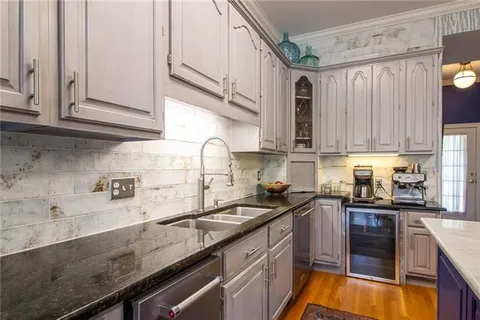 $565,000 | 12 Muirfield Drive, Laplace, LA 70068