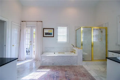 $565,000 | 12 Muirfield Drive, Laplace, LA 70068