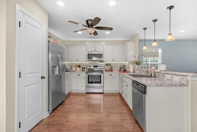 $299,998 | 416 Eisenhower Drive, Crestview, FL 32539