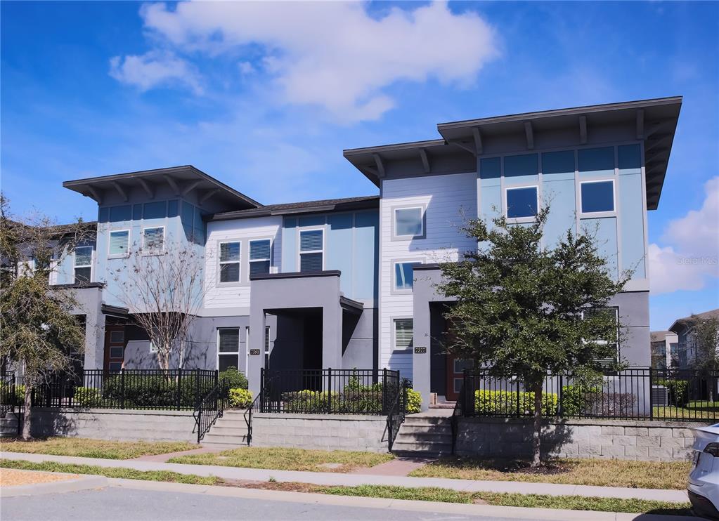 7381 Alpine Butterfly Lane Orlando, FL 32819 - Photo 10 of 41