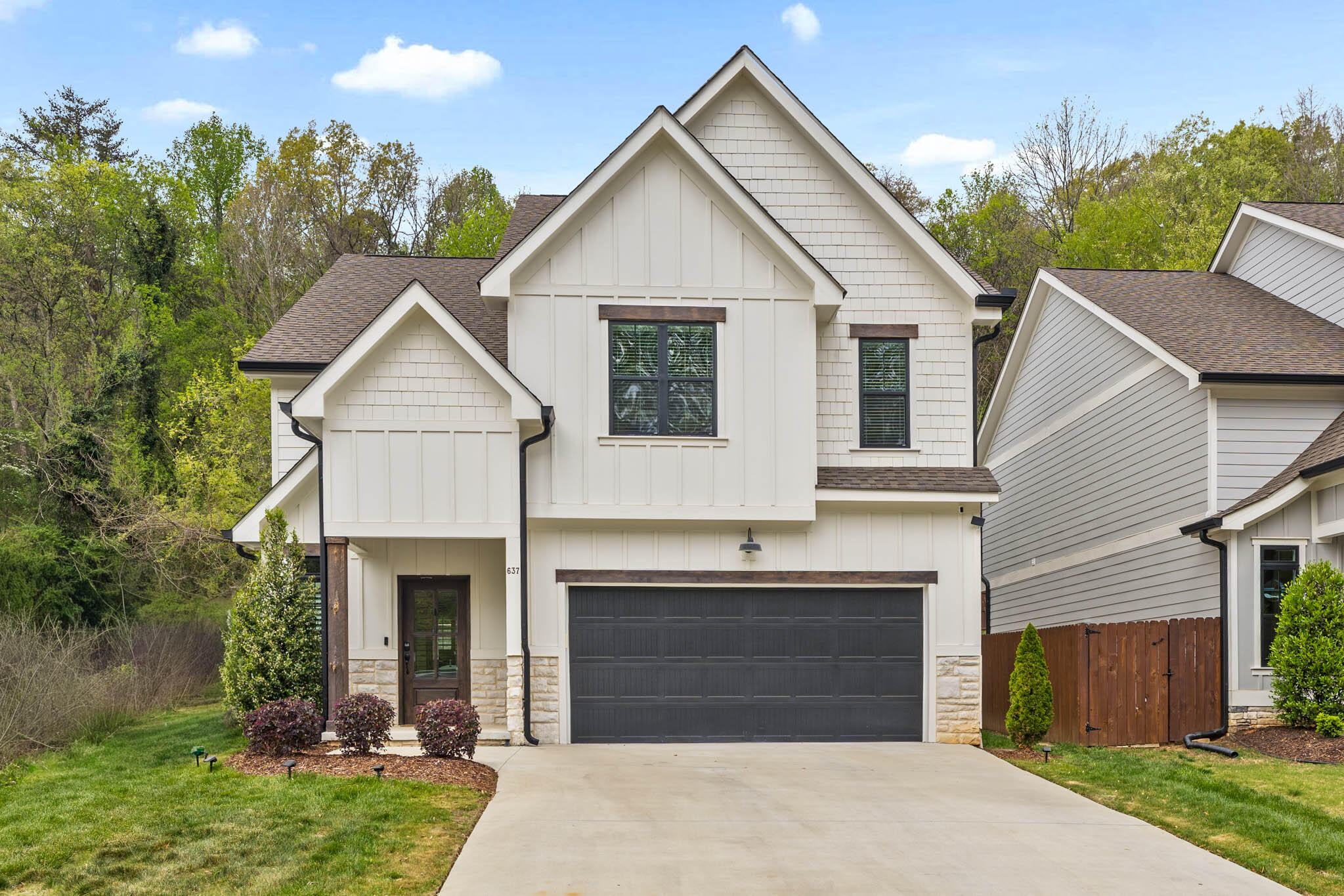 637 Lullwater Road Chattanooga, TN 37405 - Photo 3 of 40 Front Exterior