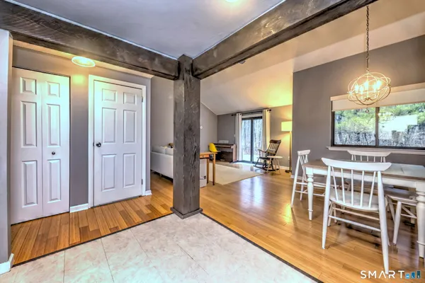 $250,000 | 55 Dowd Avenue, Unit 22, Canton, CT 06019