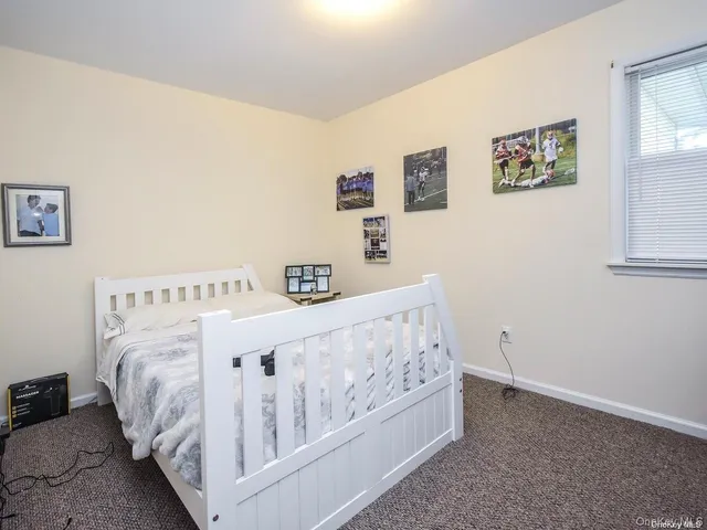 $995,000 | 14 Hillcrest Street, Huntington, NY 11743