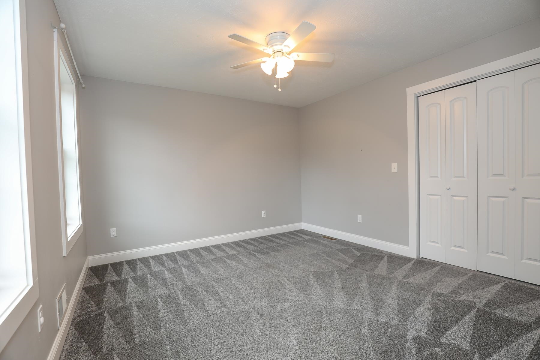 9 Powder House Road Sandown, NH 03873 - Photo 34 of 40
