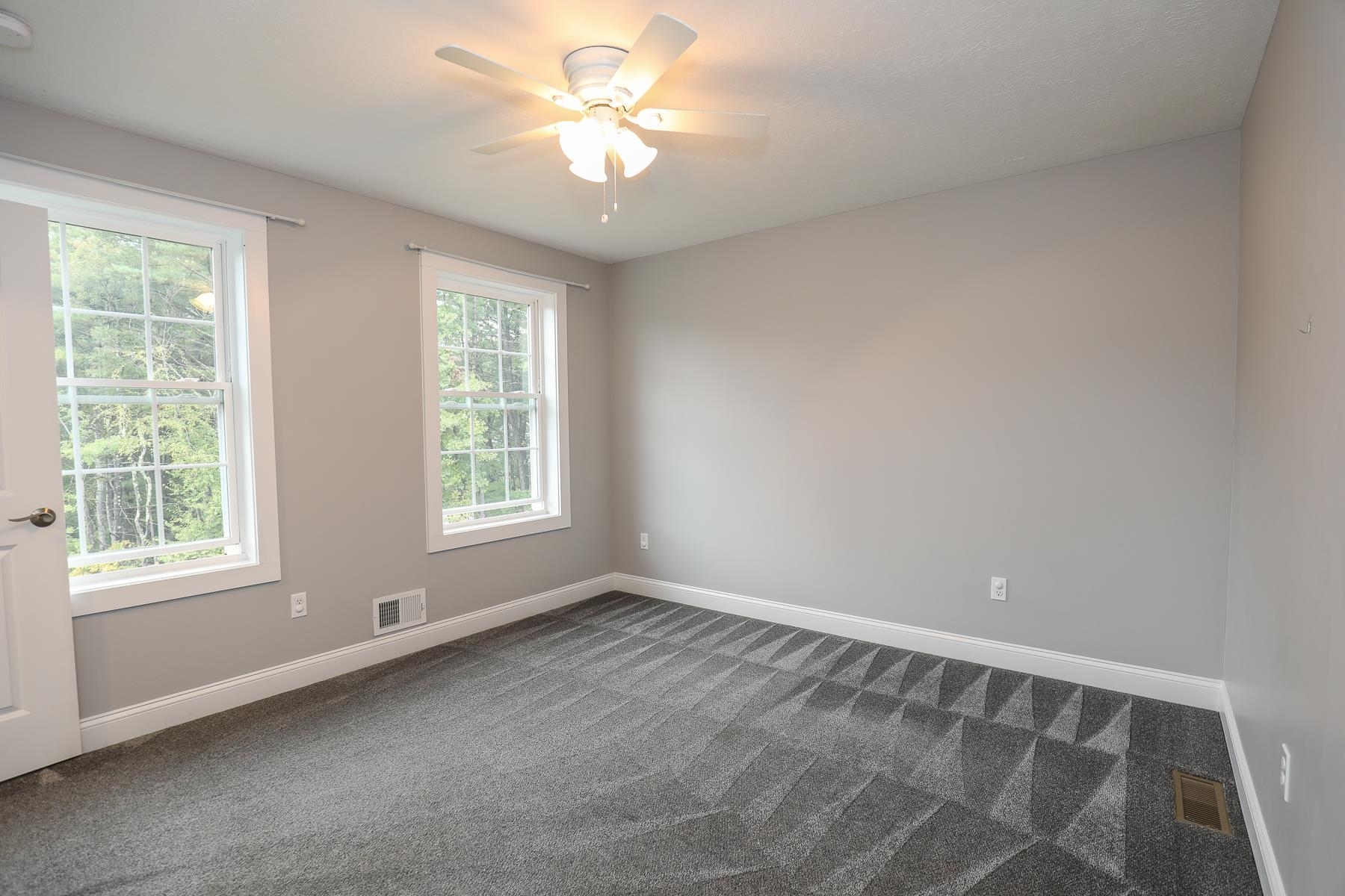 9 Powder House Road Sandown, NH 03873 - Photo 35 of 40