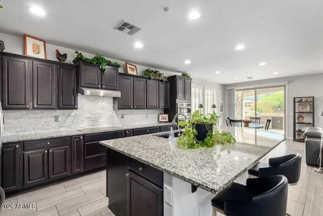 $625,000 | 5657 South Inez Court, Gilbert, AZ 85298