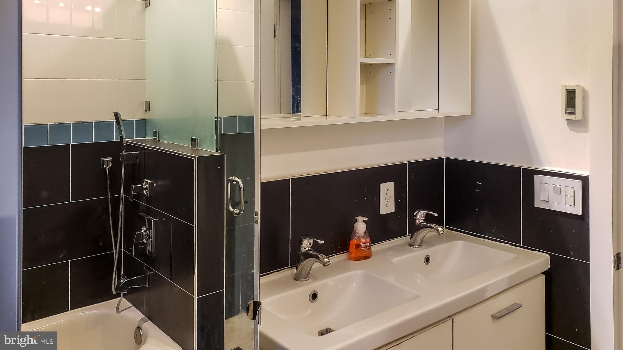 3018 Parkway Cheverly, MD 20785 - Photo 14 of 24