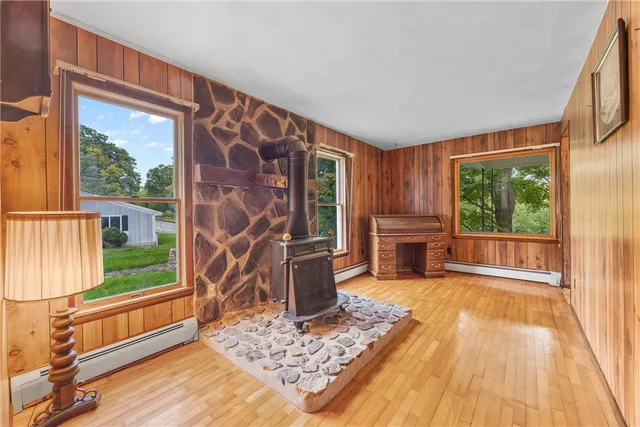 $299,900 | 1060 Highway 364, Middlesex, NY 14507