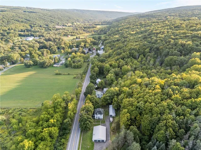 $299,900 | 1060 Highway 364, Middlesex, NY 14507