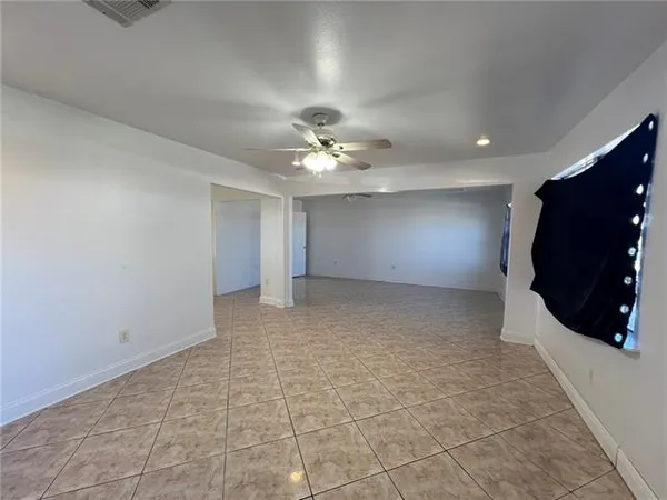 $1,900 | 3348 Normandy Court, Marrero, LA 70072