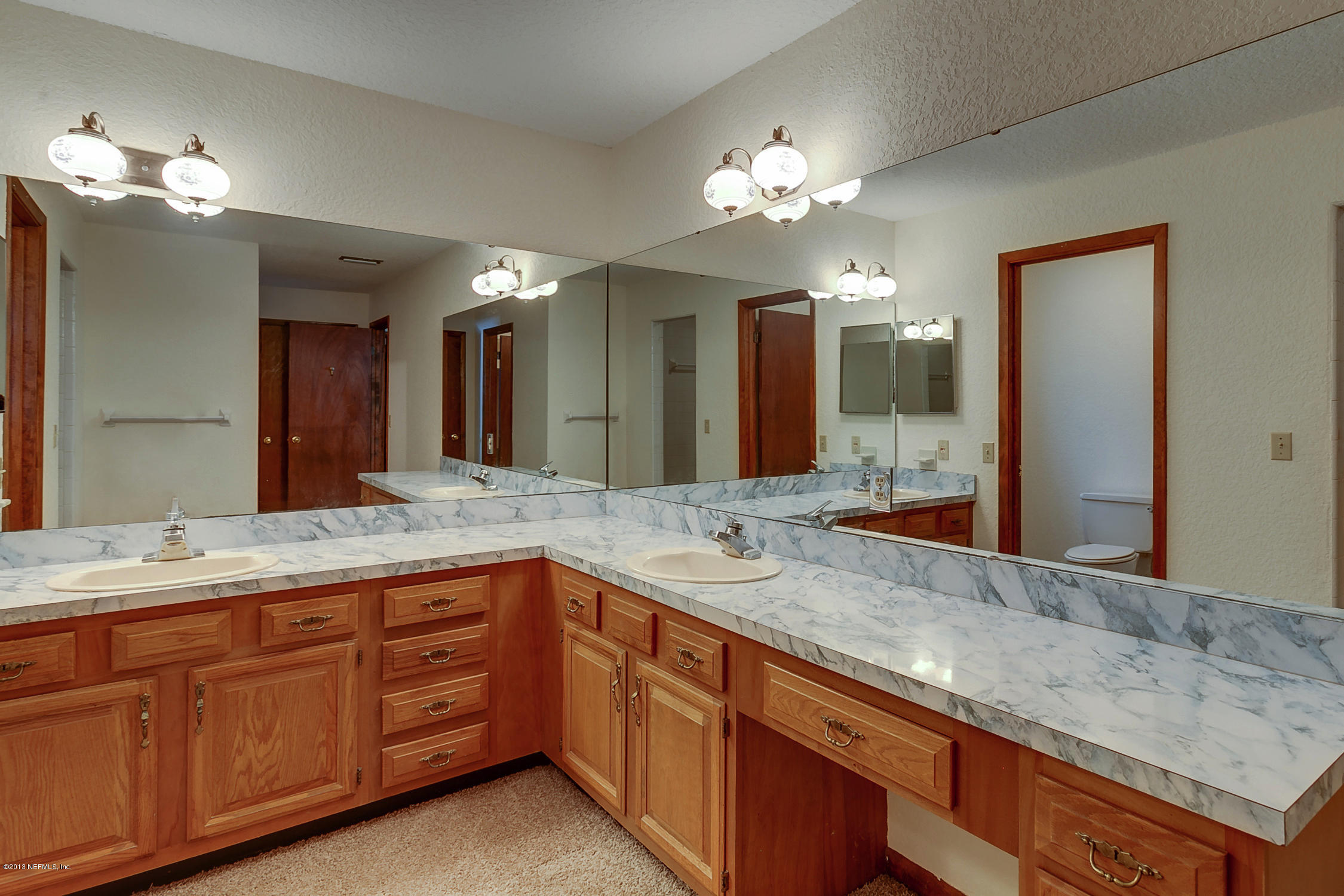12901 Reggie Road Jacksonville, FL 32223 - Photo 19 of 50 2nd_Floor_Master_Bathroom_View_1