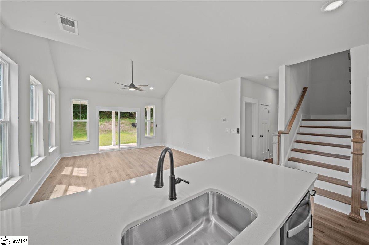 117 Beaverdam Creek Drive Anderson, SC 29621 - Photo 10 of 41