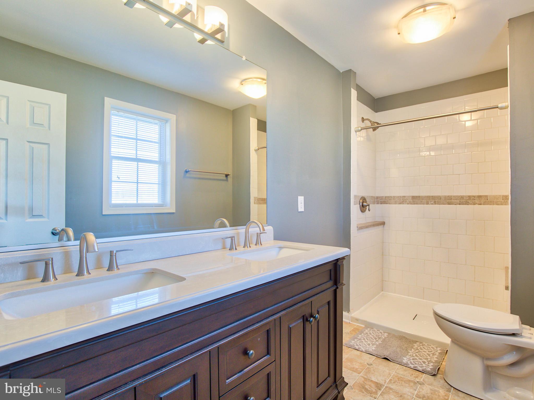 401 Green Spring Road Winchester, VA 22603 - Photo 31 of 60 Master bath
