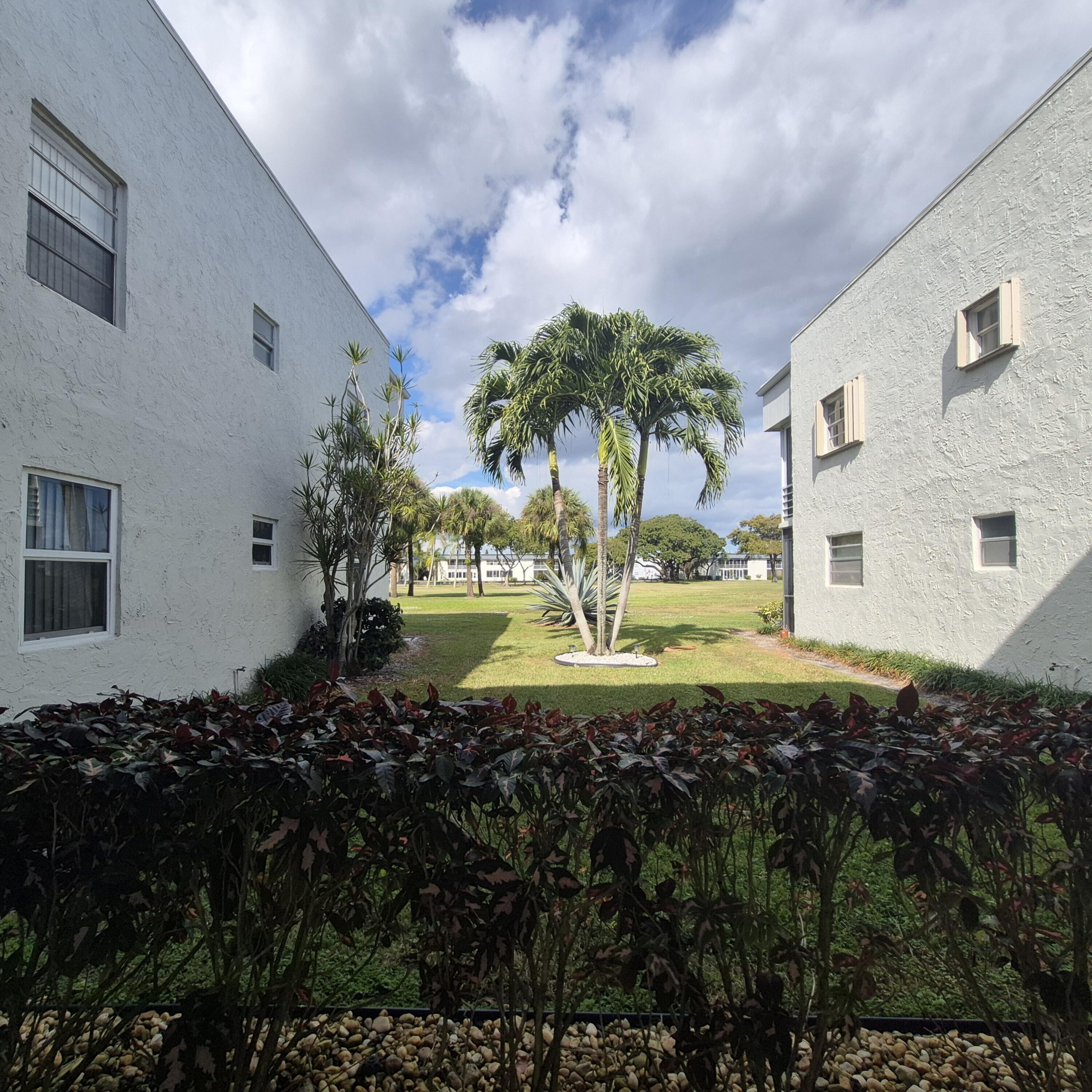 538 Flanders O Delray Beach, FL 33484 - Photo 17 of 40 1000006036