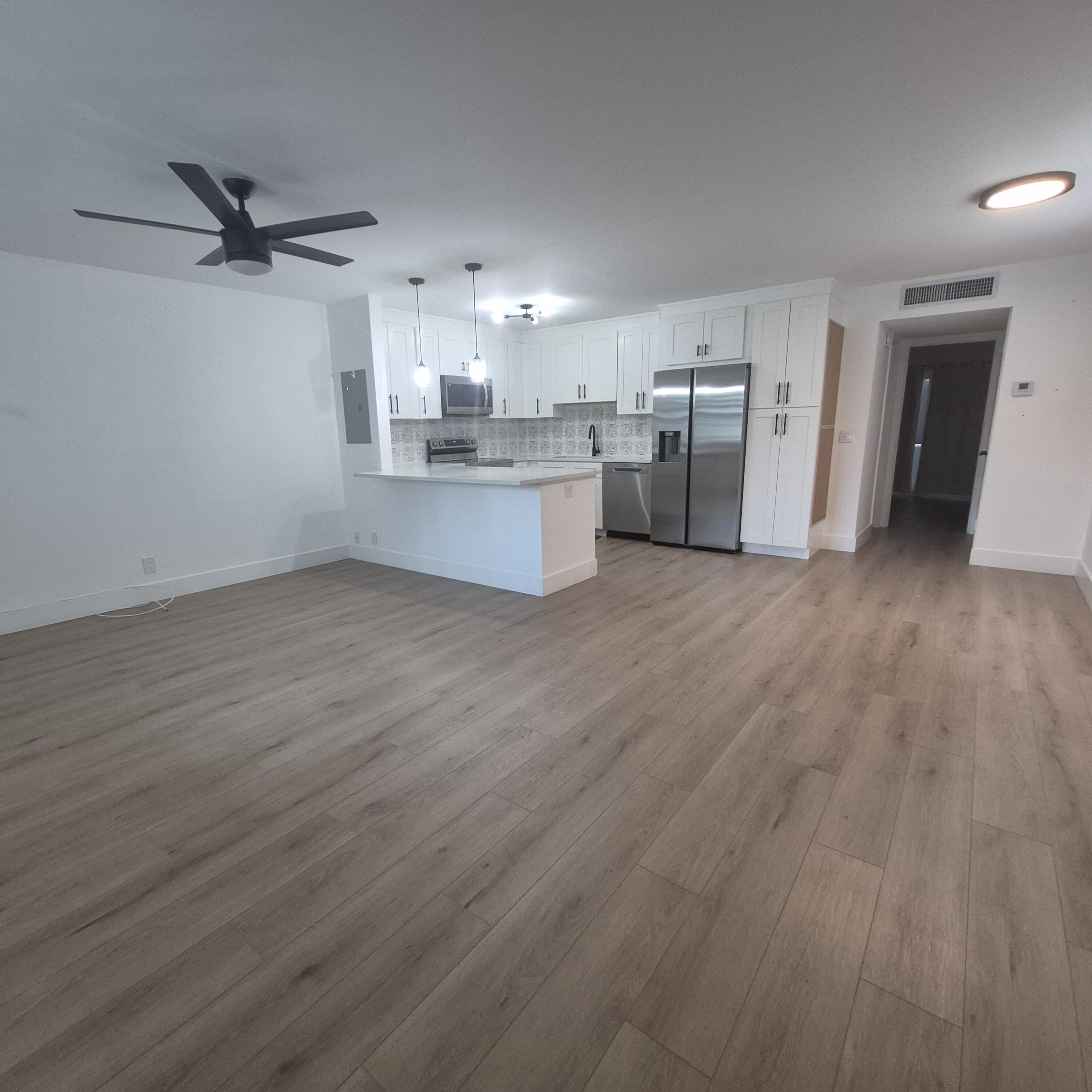 538 Flanders O Delray Beach, FL 33484 - Photo 3 of 40 1000007969