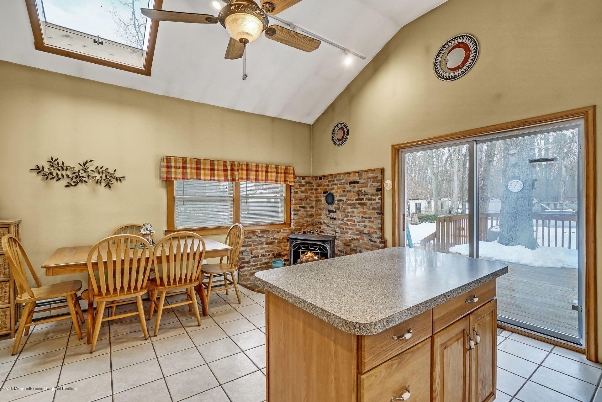 397 Glenn Road Jackson, NJ 08527 - Photo 15 of 24 15