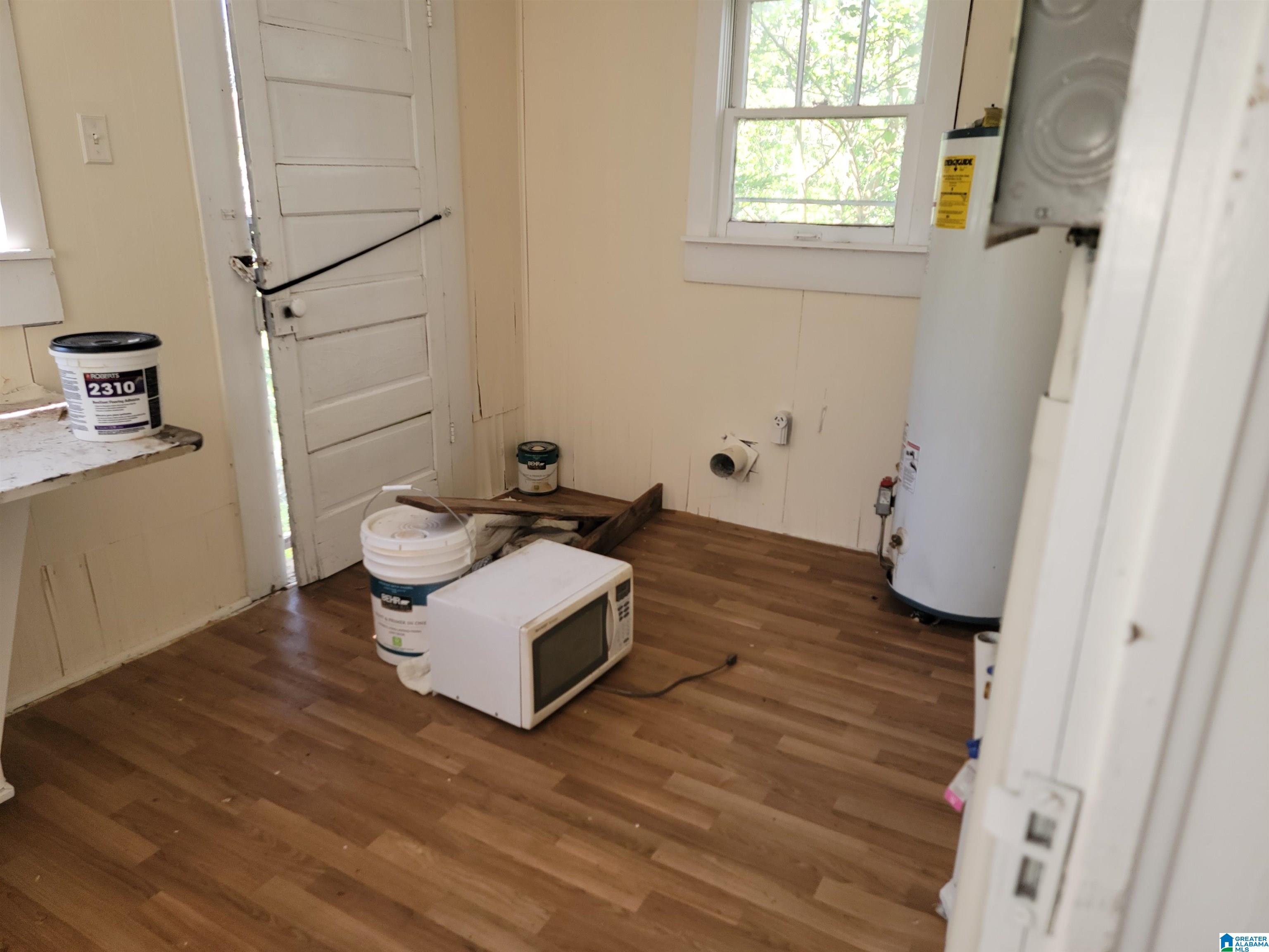1304 Avenue R Birmingham, AL 35218 - Photo 19 of 37