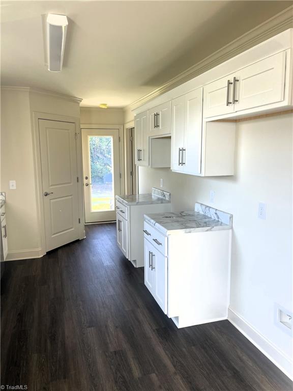 526 Whiteoak Street High Point, NC 27260 - Photo 7 of 24