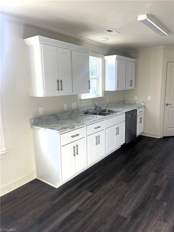 526 Whiteoak Street High Point, NC 27260 - Photo 8 of 24