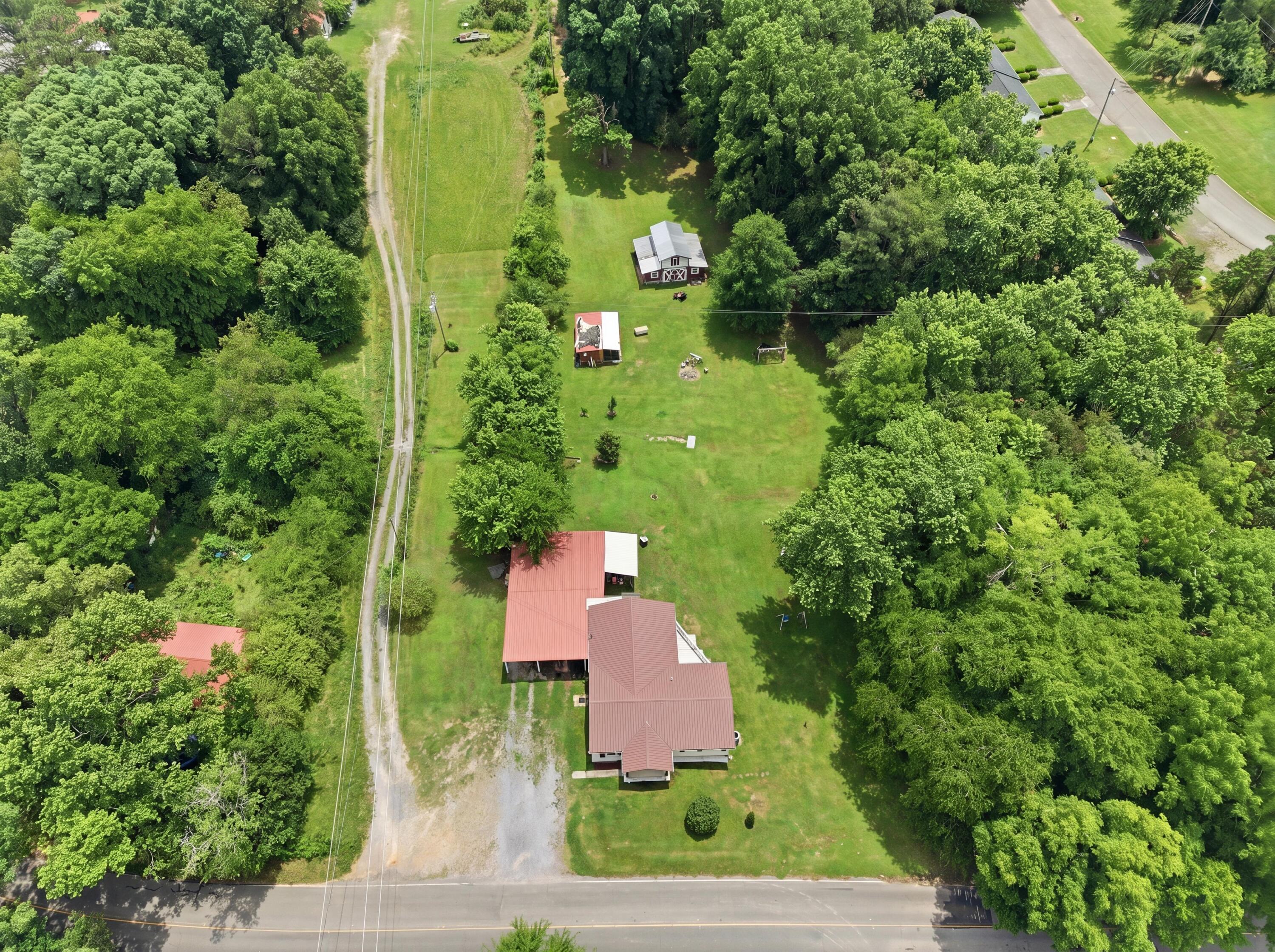 251 Northwest W Broadacre Road Dalton, GA 30721 - Photo 24 of 26 24-251WBroadacreRdNW-25