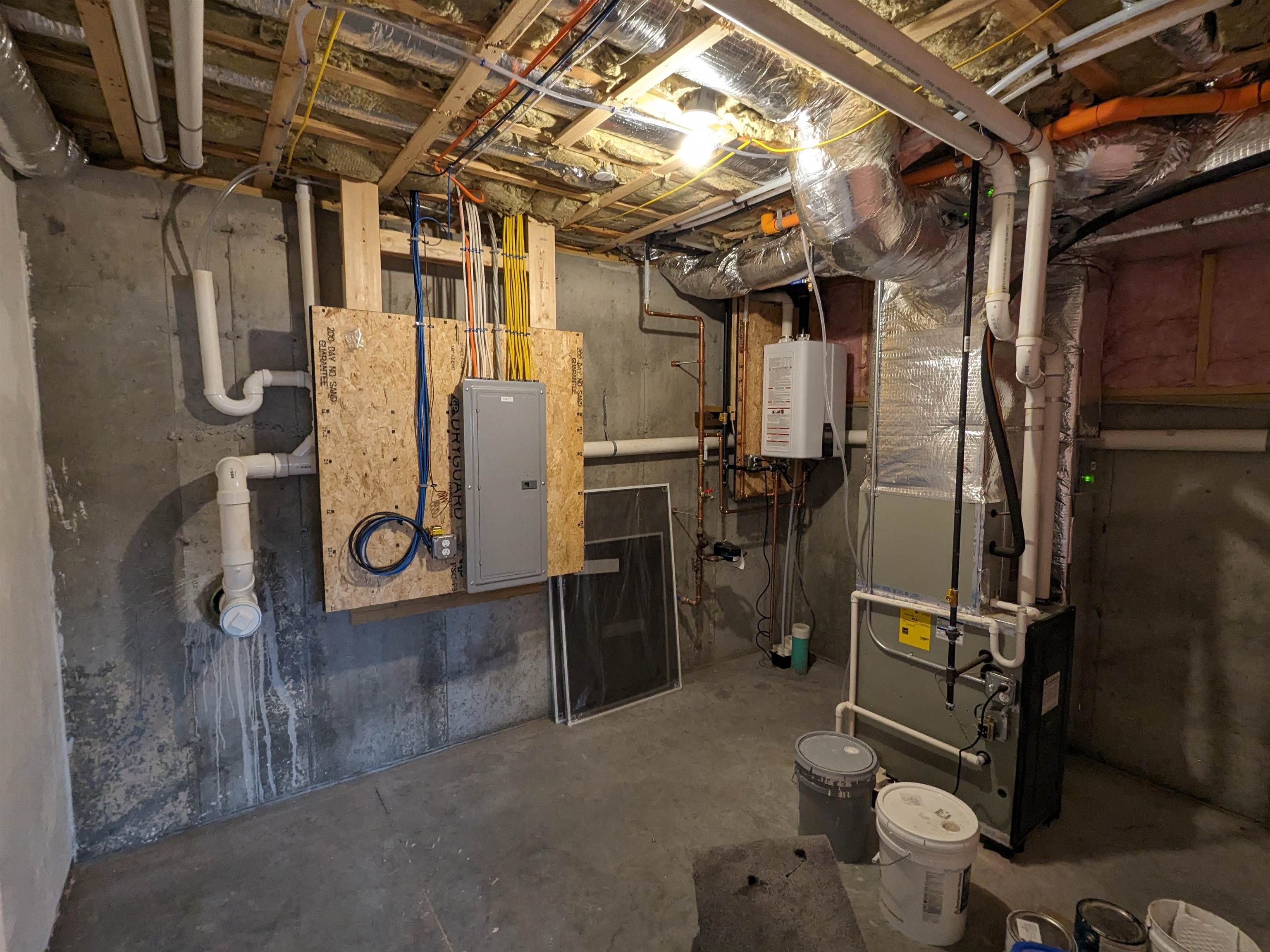 159 Elm Street, Unit 5 Milford, NH 03055 - Photo 18 of 29