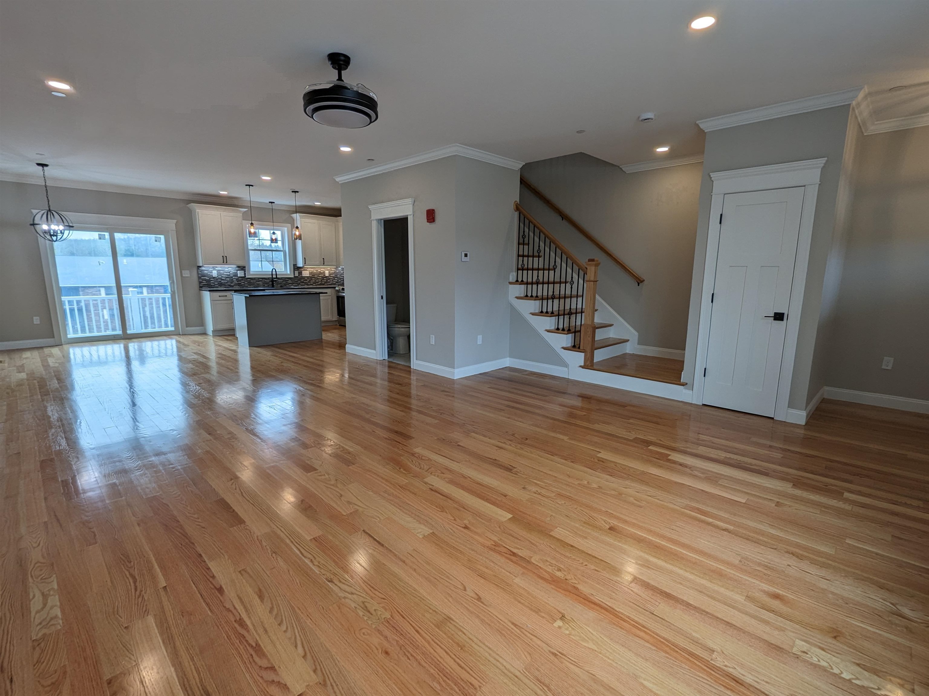 159 Elm Street, Unit 5 Milford, NH 03055 - Photo 3 of 29