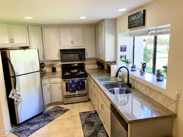 $700,000 | 754 Island View Circle, Port Hueneme, CA 93041