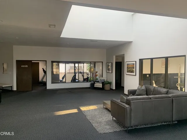 $700,000 | 754 Island View Circle, Port Hueneme, CA 93041