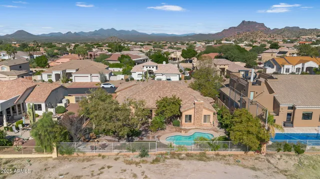 $900,000 | 4055 North Recker Road, Unit 18, Mesa, AZ 85215